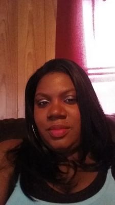 an aspiring BBW Model