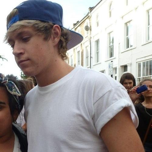follow my main @insecuremalik :)