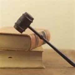 Se hacen Trabajos especiales de grado en cualquier rama del derecho para optar al titulo de Abogado. Contactanos!