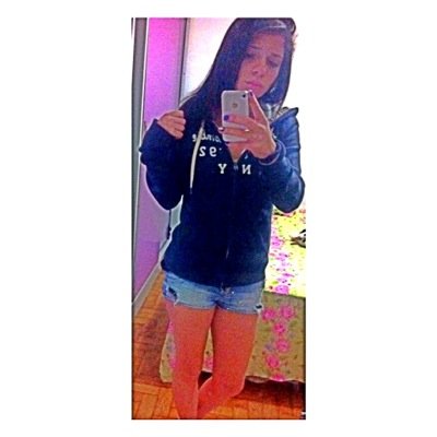 Insta : beeattrizgaro
15 years
✌️