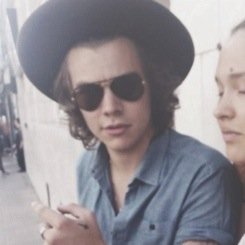.•I'll never be ok, bands took my heart away•. 


.•1D af•.
