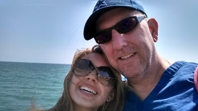 whydotigersbite's profile picture. 