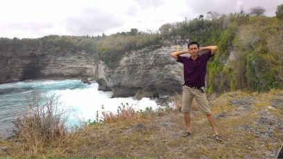 Teguhsry's profile picture. Bass Player