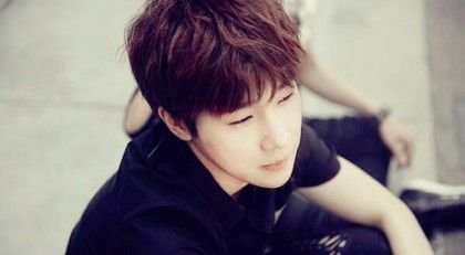 U fam. 890428.                                  INFINITE SUNG KYU.                                  Not real, follow X