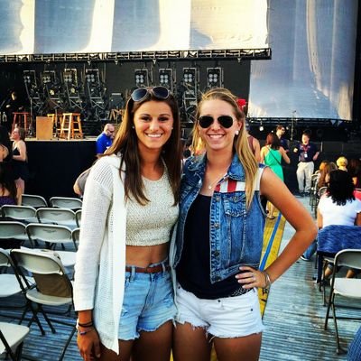 lcard7's profile picture. 