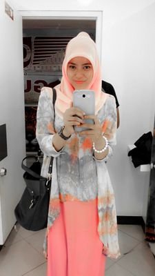 Female,, Nurse Graduation,, Love ALLAH