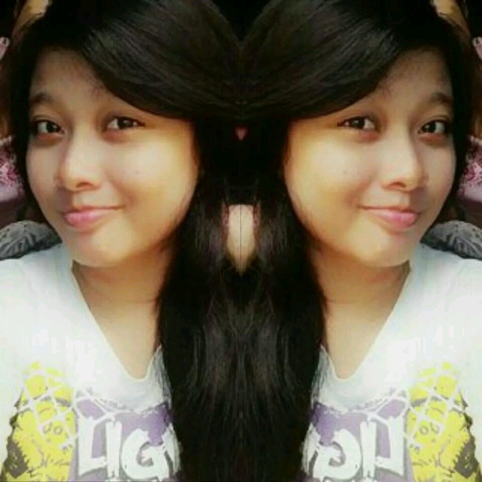 fatimahahmad118's profile picture. 