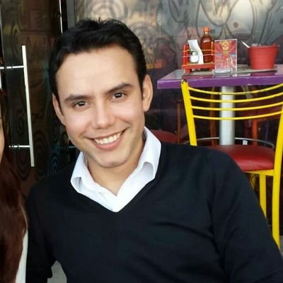Soñador imparable, enamorado de la vida... PD no me busques por que me encuentras xD