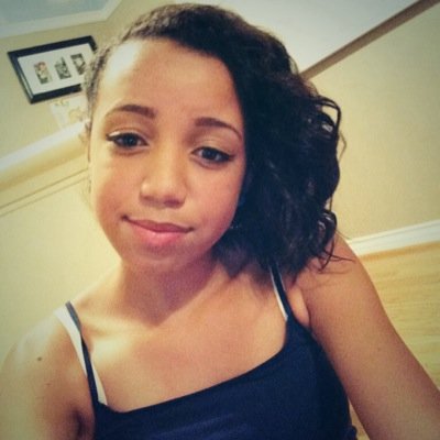 lolo4everever's profile picture. im down to make alot of friends, so hit me up:p