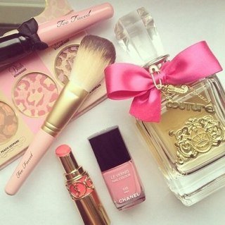 متجر رائد في بيع منتجات شركات التجميل العالمية الأصلية تصلك في تبوك
كل البنات حلوين مع Rose