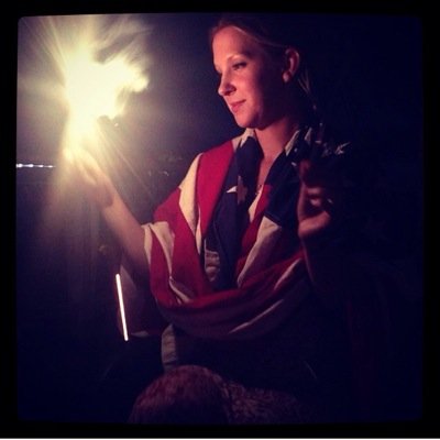 tapiocakittens's profile picture. Everybody just needs to calm down.