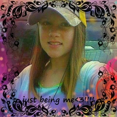 andersonhallie1's profile picture. 