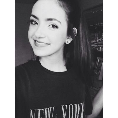 I love emily mitchell and bethany mota..they're the most gorgeous girls..