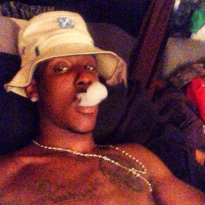 22 hit da snap mce-rell 1⃣⏰ #hooper#moneychaser #dreamchaser #living life day by day #skysdalimit ☁️☁️ #teamyikemz #blowonloud