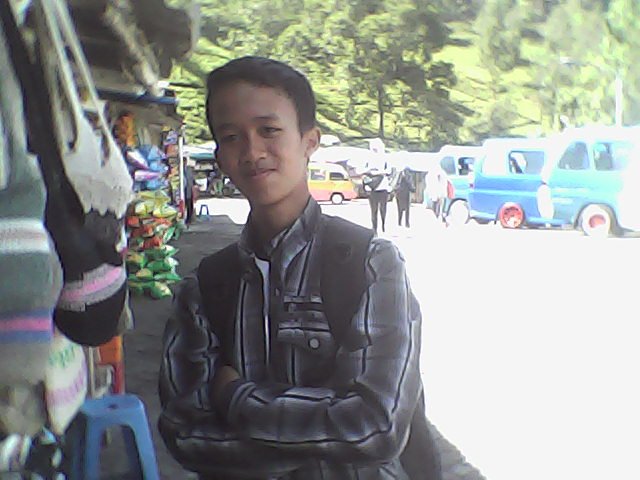 ahmadsururi02's profile picture. 