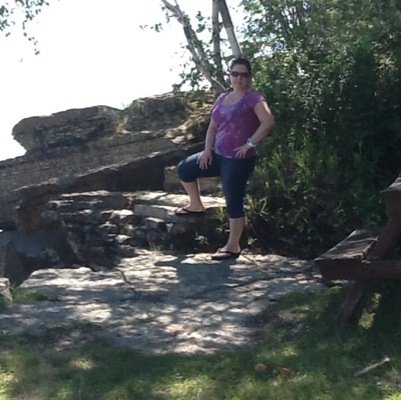 ChristiQua1's profile picture. Passionate about family and education.