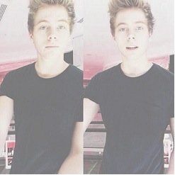 helping with layouts !! you can dm me for a request or dm me which layout you like and i'll dm you the pictures(-; [@proudhemmo] please give credit if you use(: