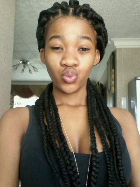 I'm an outgoing lovin carin girl.. That loves 2 dance#hip-hop.. N I like gng out with 4rndz n fam ☺♥