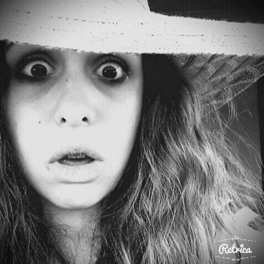 TeaDiConcetto's profile picture. Tra il reale e l'irreale c'è una porta, siamo noi*The Doors* Coldplay are all that matters to me. nothing else could take their place in my heart.I love Sum41