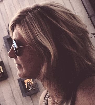 venividifanny's profile picture. 