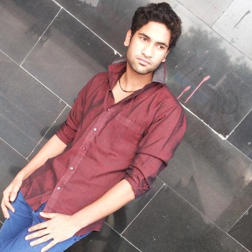 Hidden comediannnnn............