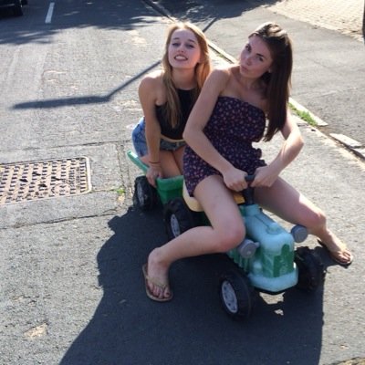 PIGGYwalton's profile picture. 