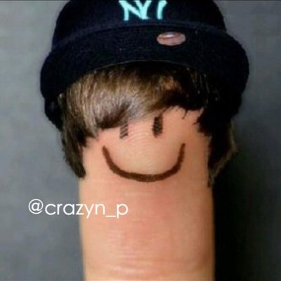 @justinbieber/@selenagomez/@onedirection/@AustinMahone/ everyone follow me