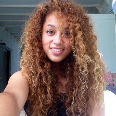 sweetjoy_33's profile picture. 