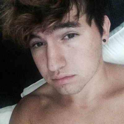 rt this link & help me to win a Dutch competition(yayy) & I'll dm you to Ricky or Jc