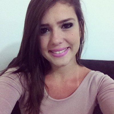 Instagram @emanuelalua