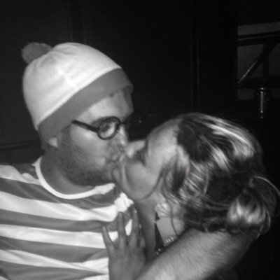 derekburton1's profile picture. 