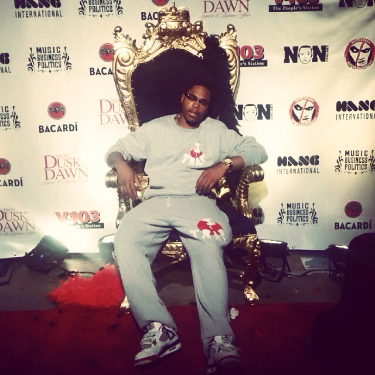 Business Major | Entrepreneur #Chase2AMillion ,Illinois618