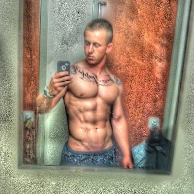 I like working out, plain and simple! #armystrong