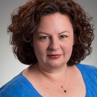 Works as a Support Consultant at ECI Solutions with Macola, Mother of 3 (including twins), Owns chickens & 20 acres of farm land, Enjoys photography & movies