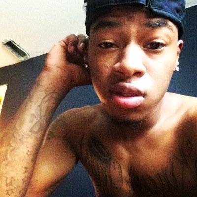 DeAndreHampton2's profile picture. 