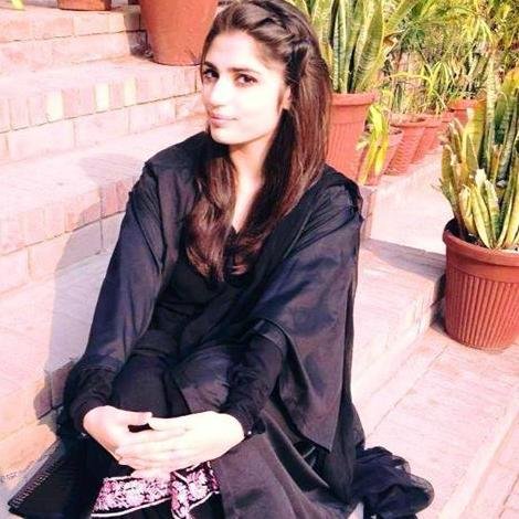 Student of MBBS, Intrusted in current affairs and politics , Social Media Activist