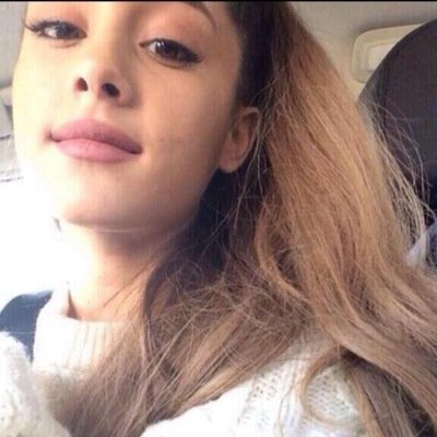 beyonc_bey's profile picture. always my cat valentine