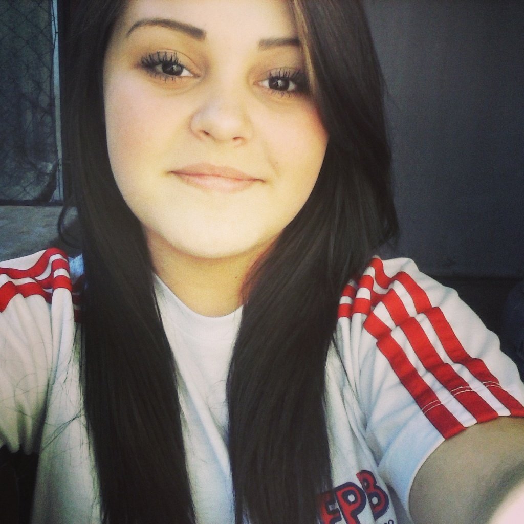 Deus é que me livre ficar sem você ♪ ಌ Baa, apareceu de repente, mas já se tornou parte de mim ♥ ∞ @Aneoown aqui  ✌