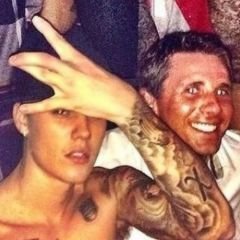 REIDASOVADAS's profile picture. ou o baixa shots ou leva cuspe