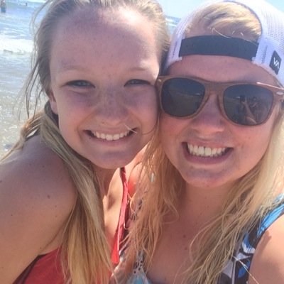 ShawnaHash's profile picture. 