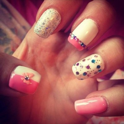 Simply_Shellac's profile picture. Shellac polish, nail art and removal of existing gels from £10 Based in Essex 
Msg me for bookings and enquiries or email simplyshellac_bykayleigh@hotmail.com x