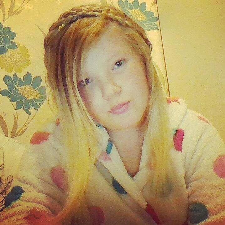 ❤#13 Years Old #Flirty #Single #Shy #Likes Cuddles Kisses Friendship Love Family #Hair+Makeup❤