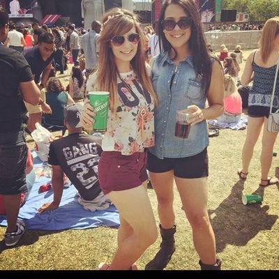 lolo_fofo's profile picture. 