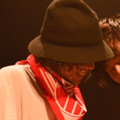 RADWIMPSボーカル野田洋次郎さんがギターの桑原彰さんに向けた言葉botです。非公式です。管理人の独断と趣味でラジオ雑誌なんかから引用してます。入れてほしい言葉などありましたらDMやリプで（採用されるかは気まぐれです）お別れはブロ解