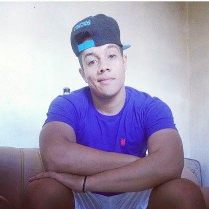 Léo henrique medeiros, 20 anos, guarulhos-SP.
Academia e futebol não é apenas um Hobby...