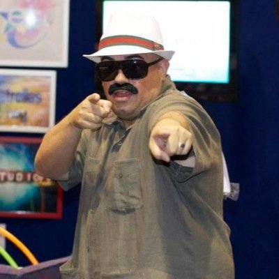 Some Puerto Rican guy who doesnt speak very good english or spanish. I dance weird, talk funny, and love to entertain.  Wepa!