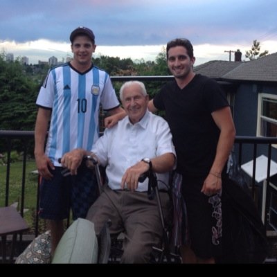 feesharp90's profile picture. 