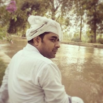 sl3hri's profile picture. 