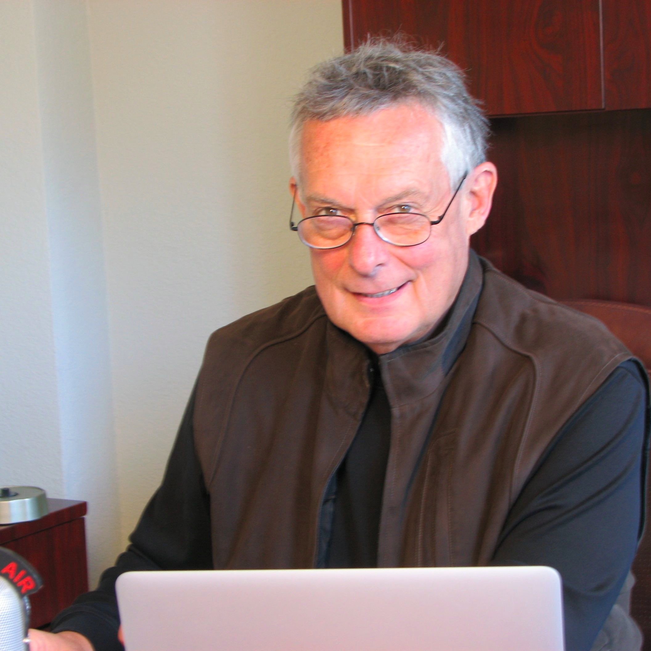 Former TV sportscaster (retired) now writing novels