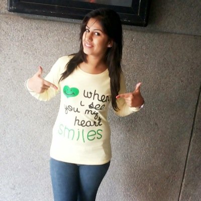 Peoples this is my new twiti account FOLLOW FOR FOLLOW SMOCH..... :-*